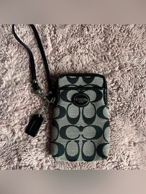 Y2K Coach Legacy Signature Phone & Card Wristlet